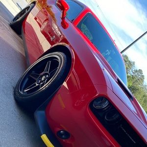 Meet your Posher, Elias